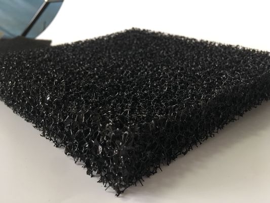 kupować 2 mm materiał filtrujący z pianki 30PPI, arkusz z pianki z węglem aktywnym RoHS produkcja online