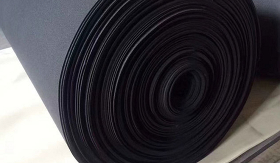 EPDM Pianka przeciwpożarowa E-4388 Czarna, pojedyncza pianka, etylenopropylenowa, gumowa, gumowa gąbka o niskiej twardości